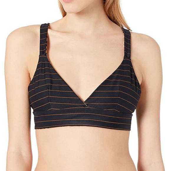 • NWT [Rip Curl] Reversible Bikini Top • - Picture 10 of 16